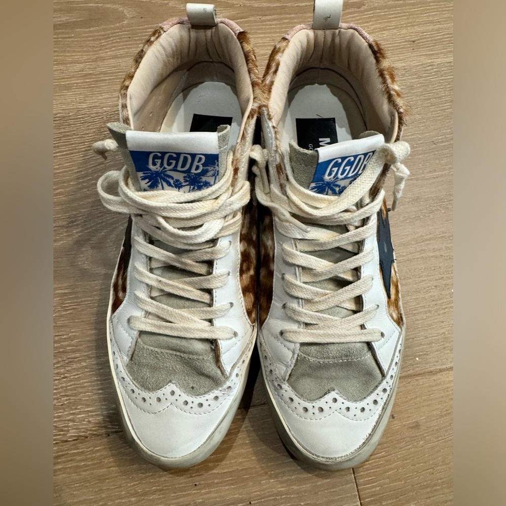 Golden Goose Mid Star with Leopard print fur. Size 38